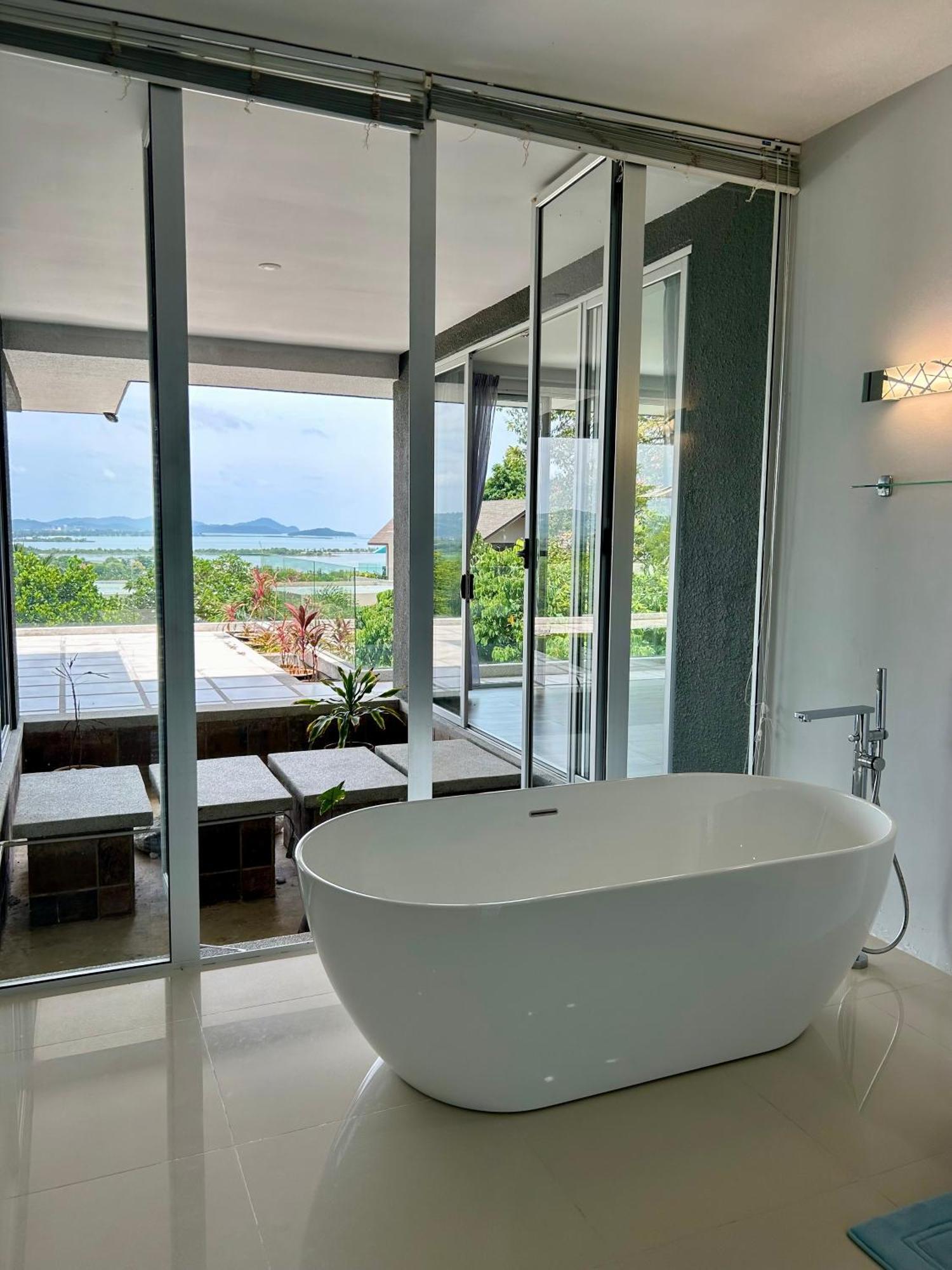 Aroha Seaview Villa - Private Pool - Pantai Cenang  Exteriér fotografie